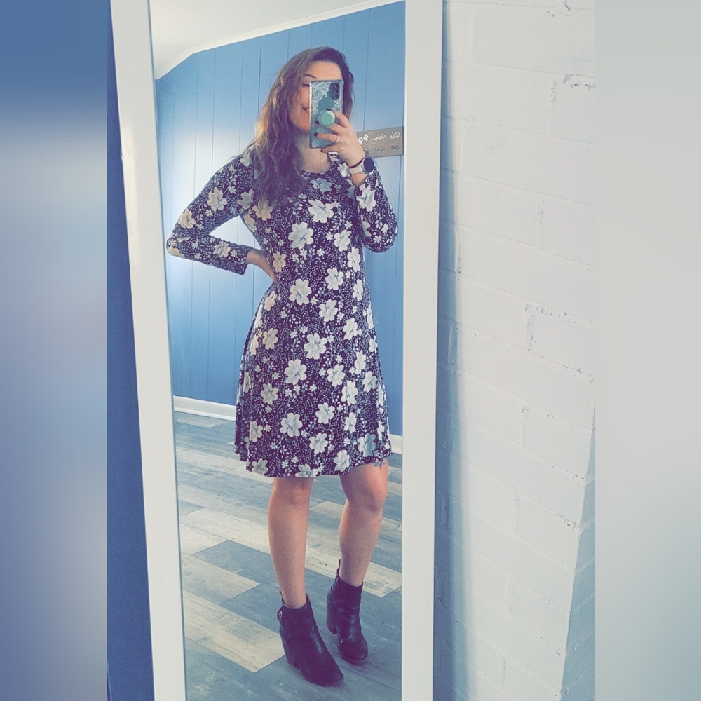 Old Navy Foral Dress